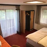 Guest house Haus Katharina 3*